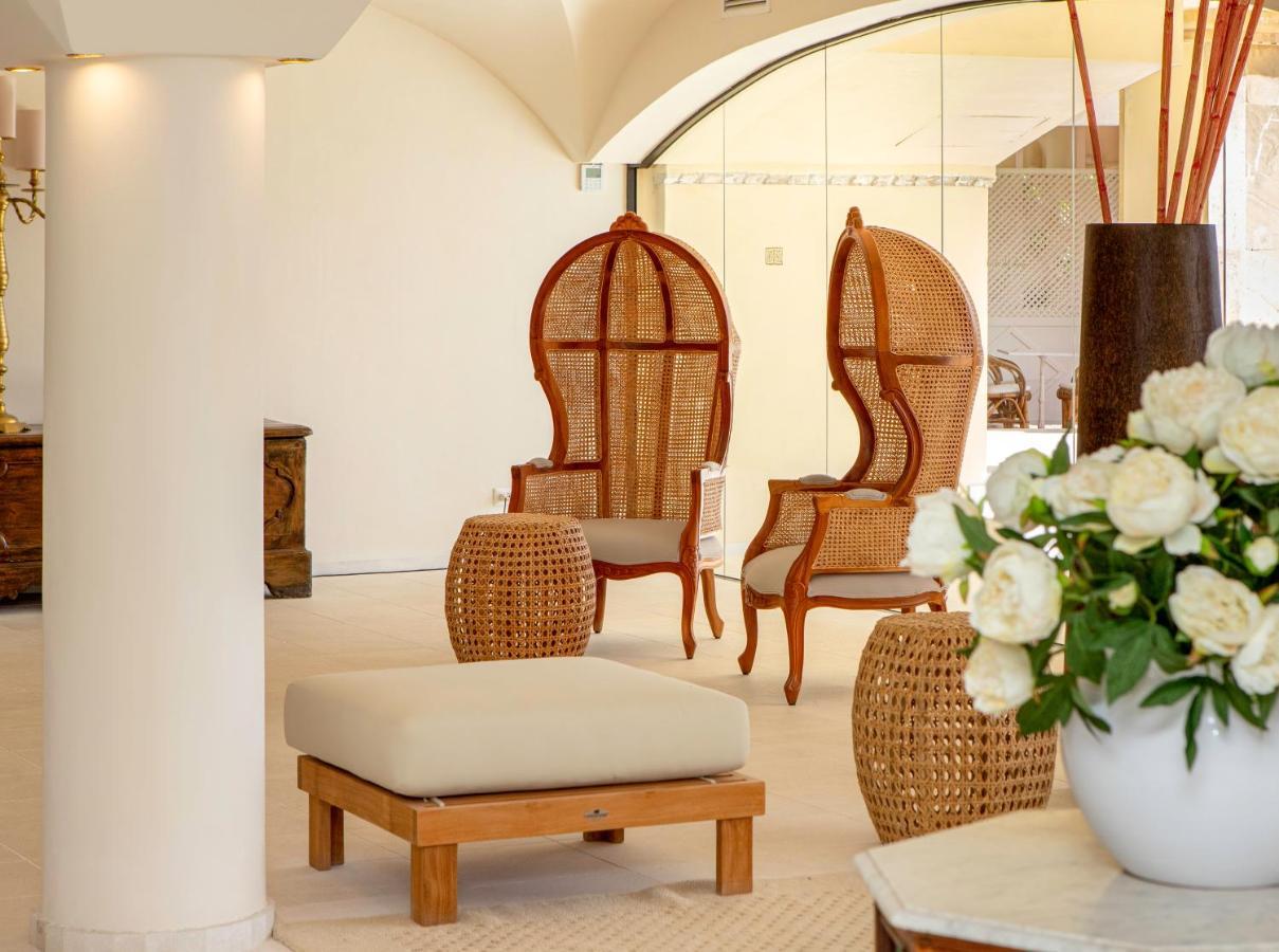 Hotel Costa dei Fiori Santa Margherita di Pula Esterno foto
