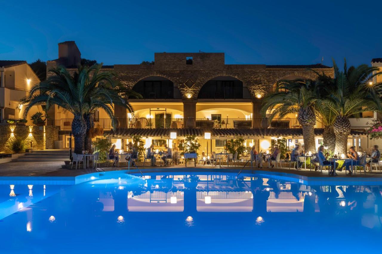 Hotel Costa dei Fiori Santa Margherita di Pula Esterno foto