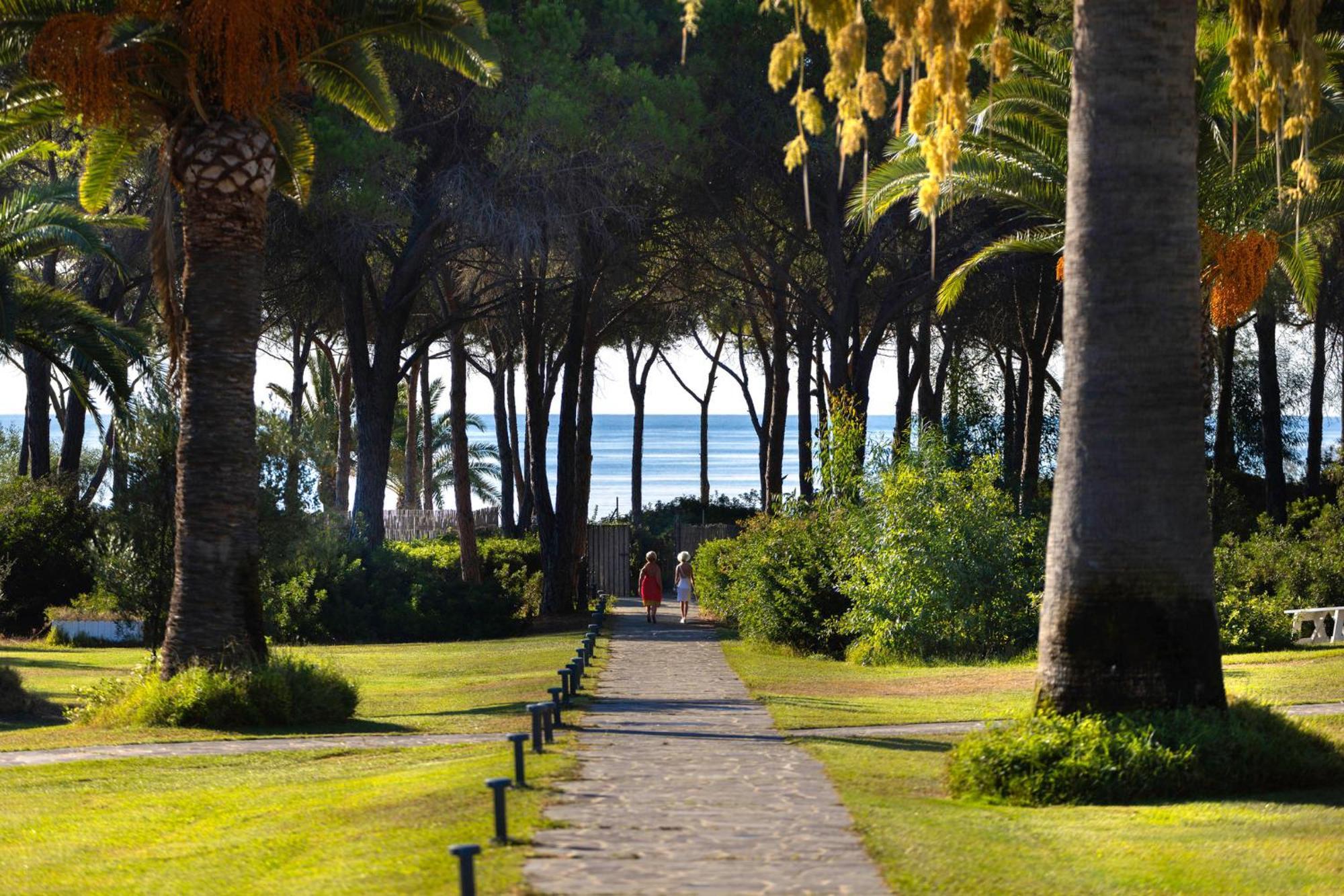 Hotel Costa dei Fiori Santa Margherita di Pula Esterno foto