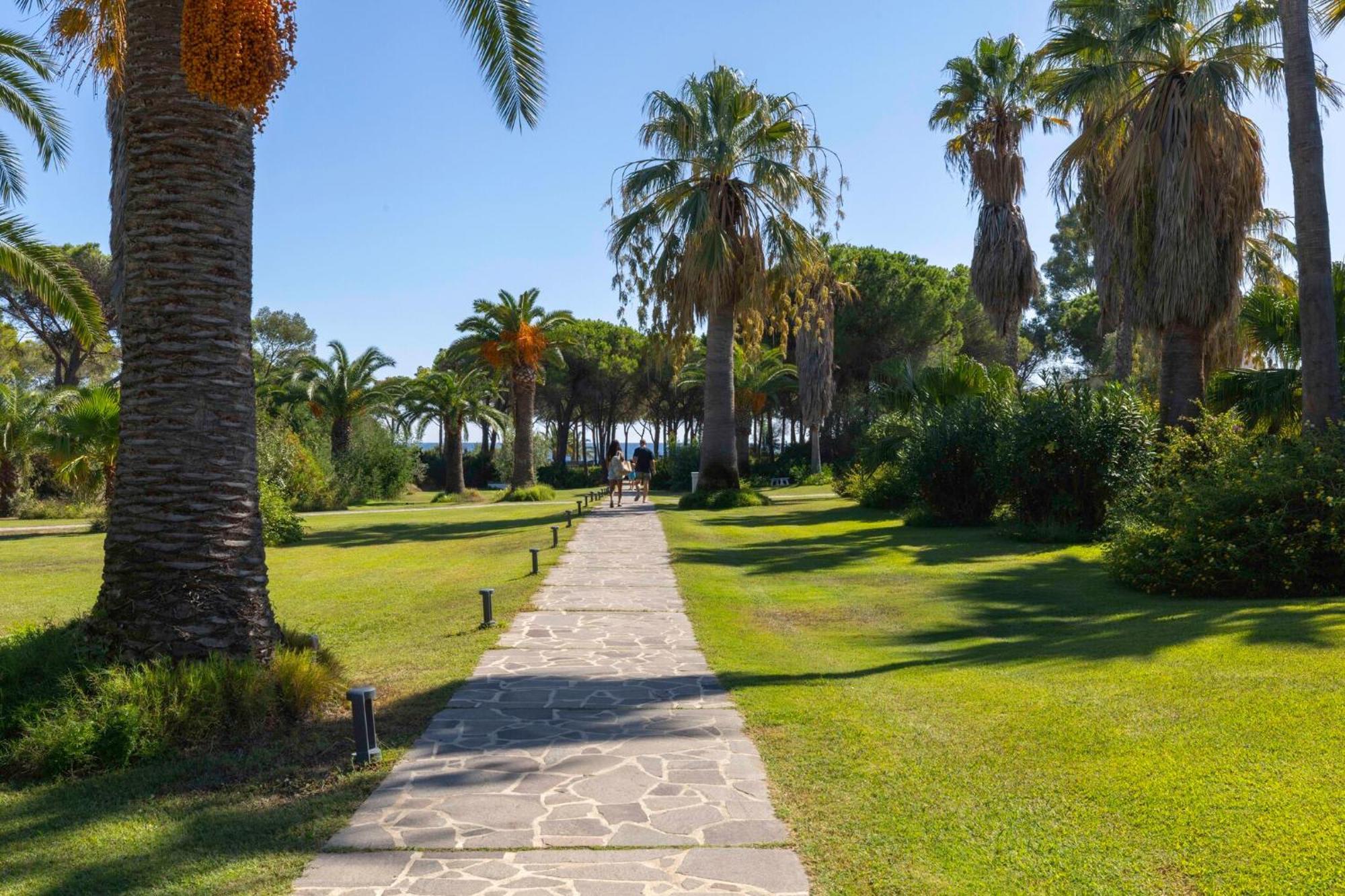 Hotel Costa dei Fiori Santa Margherita di Pula Esterno foto